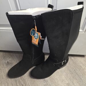 Black Knee-High Women's Boots